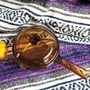 Vintage 1 liter amber glass Pyrex visions saucepan lid has a small chip